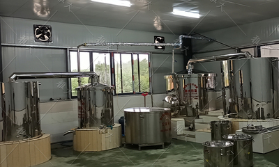 用小型酒廠釀酒設備開酒廠,“風水”對酒質的影響到底有多大?