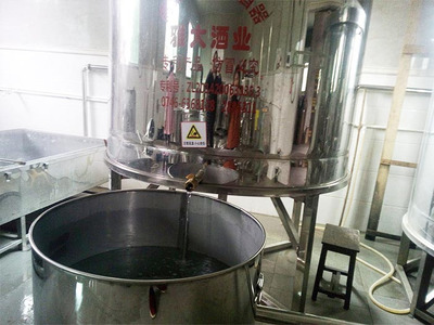 雅大多功能釀酒設備:瓜蔞肉釀成特色酒,讓果農(nóng)的利潤翻幾倍!